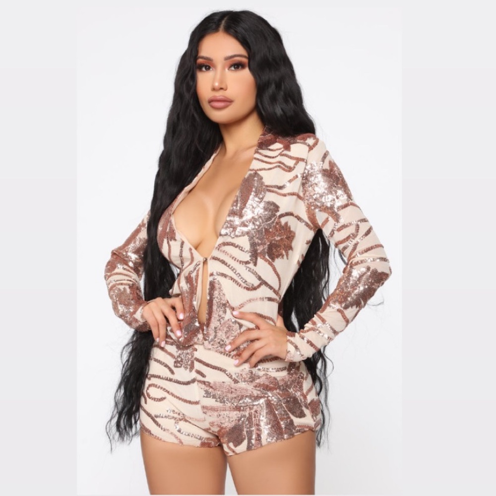 Sequin sparky rose gold shorts set